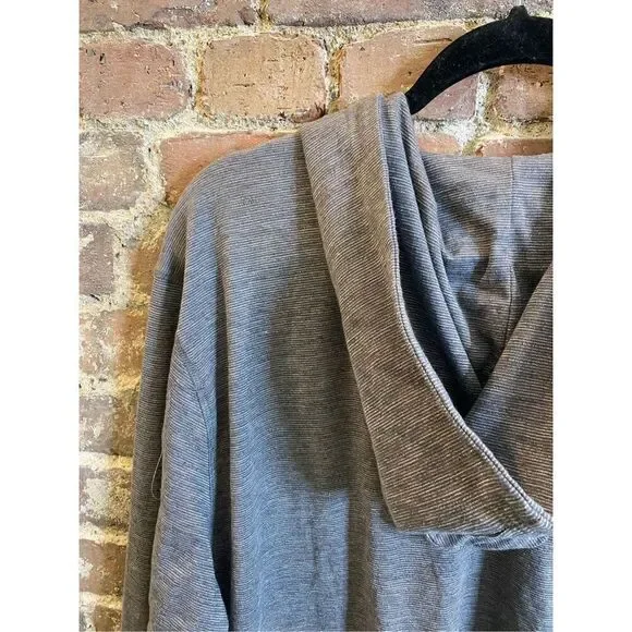 Field & Forest Outfitters Men’s XXL Hooded Long Sleeve Shirt - Picture 5 of 7